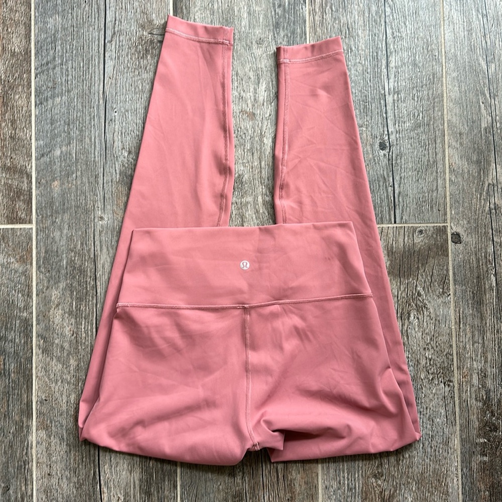Lululemon leggings size 8, 28”